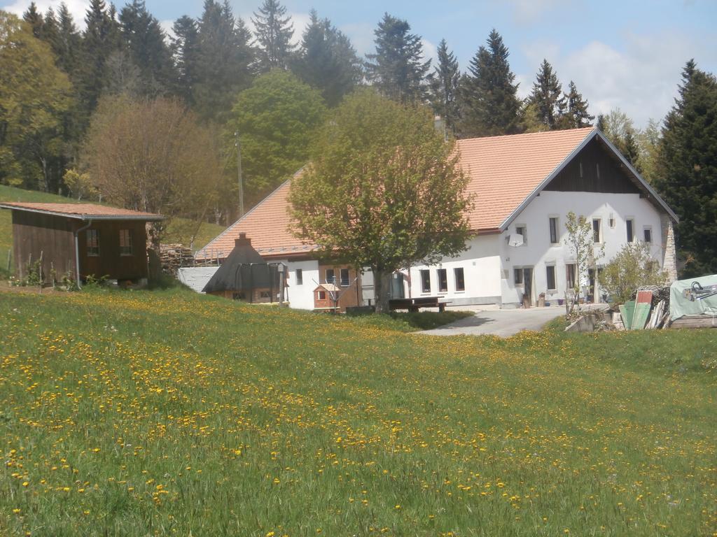 B&B La Ferme De Pouillerel La Chaux De Fonds Zewnętrze zdjęcie
